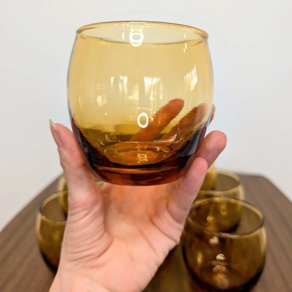 Set Of 8 Vintage 60s 70s MCM Amber Color Roly Poly Glasses Whiskey Stemless Wine
